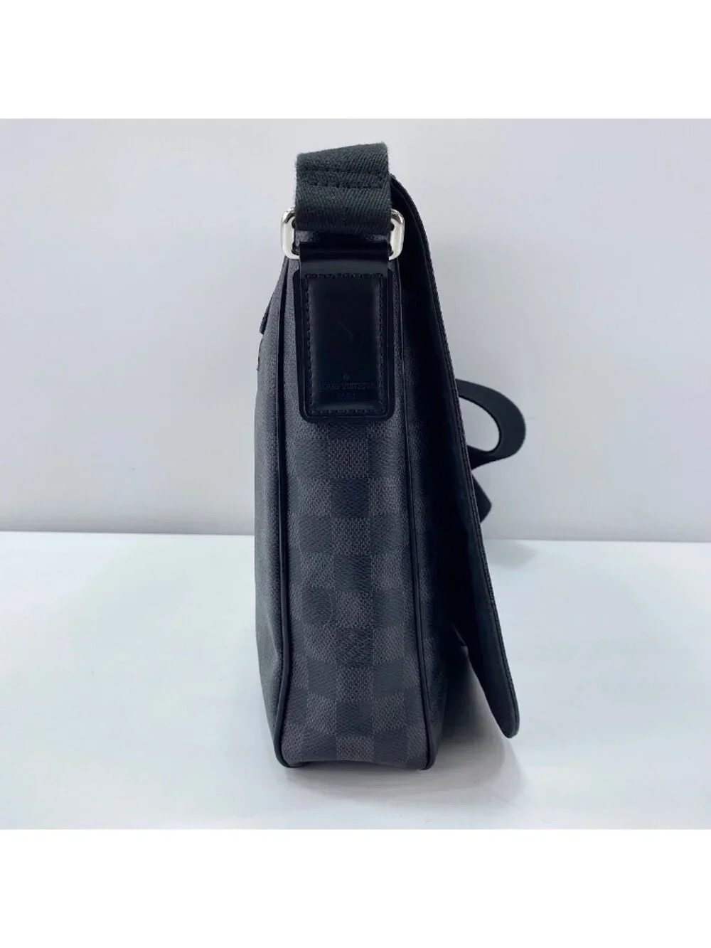 Louis Vuitton this authentic